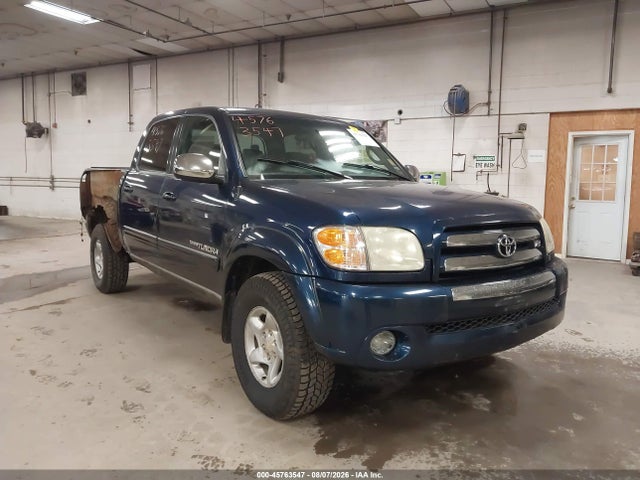 2004 TOYOTA TUNDRA SR5 V8