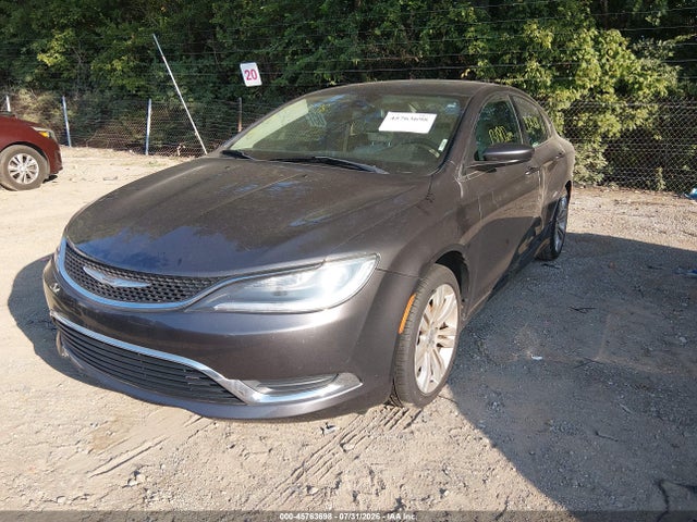 2015 Chrysler 200 LIMITED photo 2