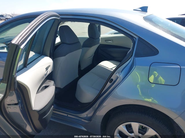 2021 TOYOTA COROLLA LE 8