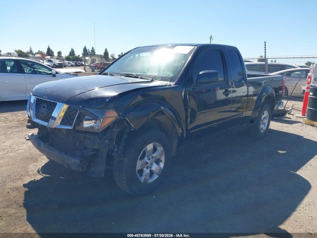 2006 Nissan FRONTIER XE — фото 2