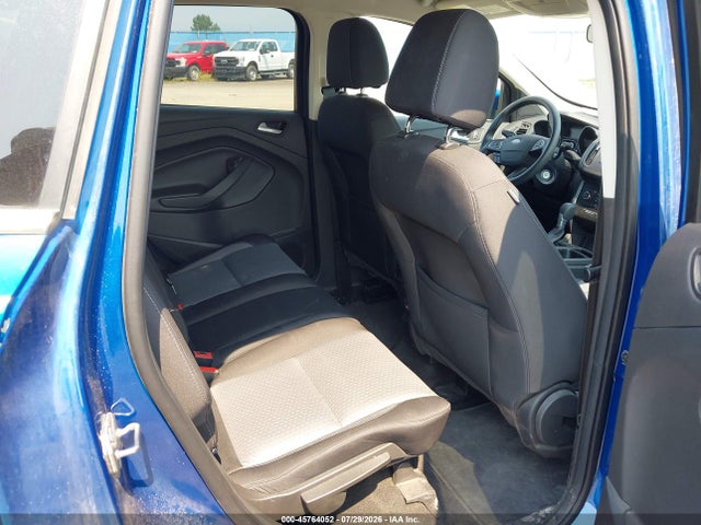 2017 FORD ESCAPE SE 8