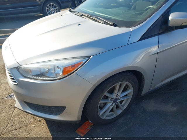 2015 FORD FOCUS SE 照片 6