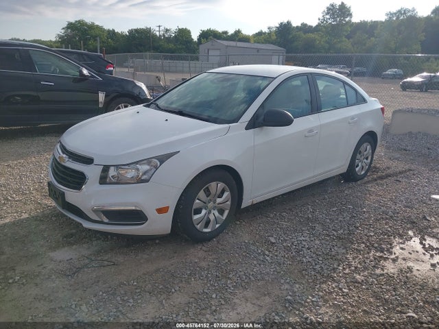 2015 Chevrolet CRUZE LS AUTO — фото 2
