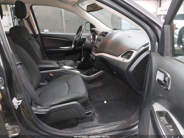 2019 DODGE JOURNEY SE 5