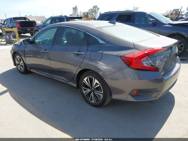 صورة 3 لـ 2016 Honda CIVIC EX-T