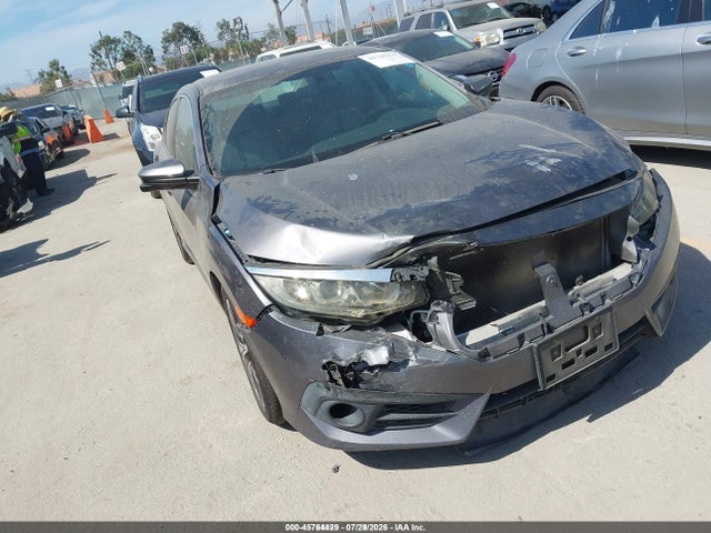 صورة 6 لـ 2016 Honda CIVIC EX-T