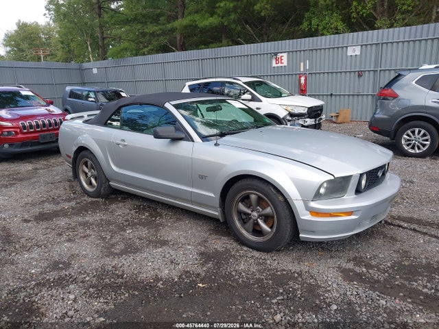 صورة 1 لـ 2005 FORD MUSTANG GT