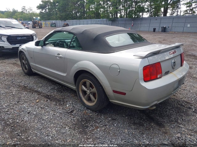 صورة 3 لـ 2005 FORD MUSTANG GT