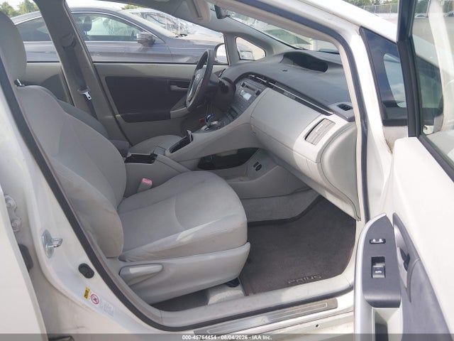 2010 Toyota PRIUS II 照片 5