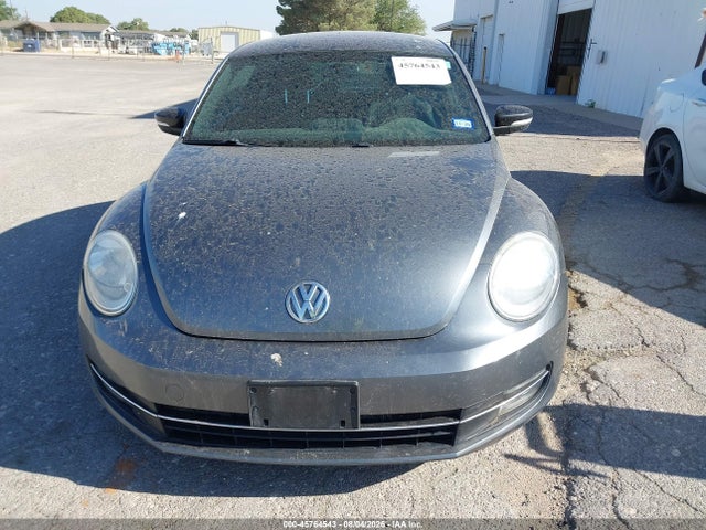 2013 Volkswagen BEETLE 2.0T TURBO 照片 6