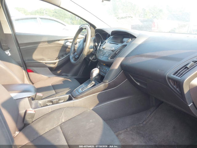 2015 FORD FOCUS SE — фото 5