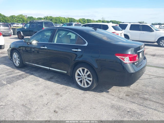 صورة 3 لـ 2010 Lexus ES 350
