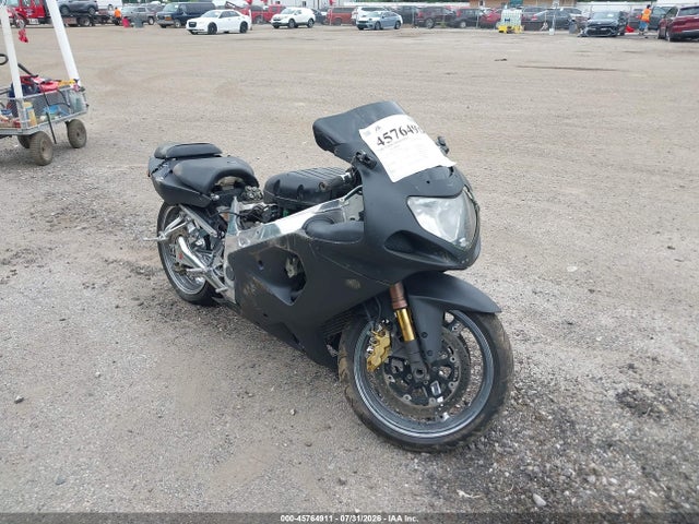 2002 SUZUKI GSX 