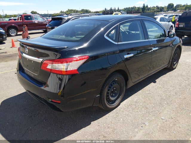 2015 Nissan SENTRA S — фото 4