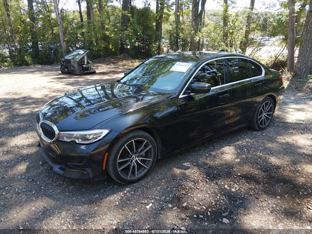 2020 BMW 330I 照片 2