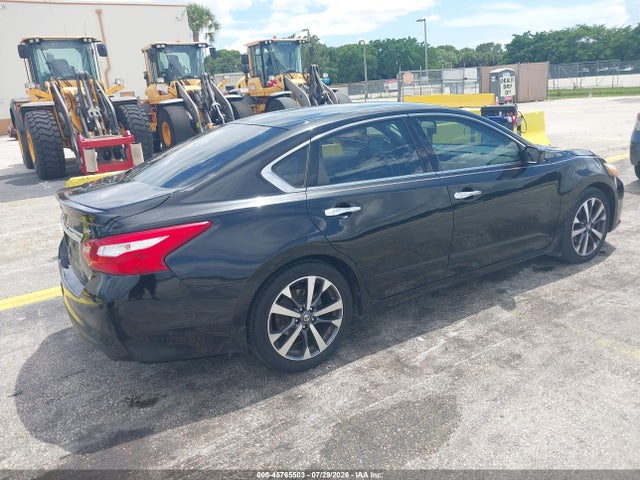 2016 Nissan ALTIMA 2.5 SR 照片 4