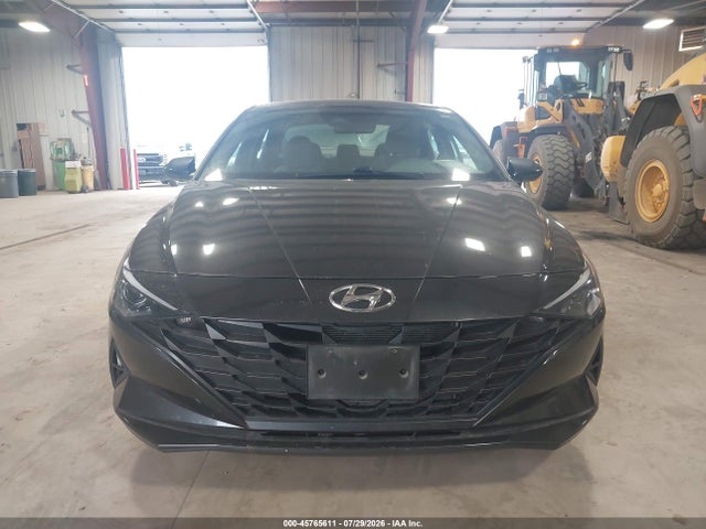 2021 HYUNDAI ELANTRA SE 16