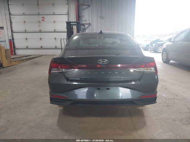 2021 HYUNDAI ELANTRA SE 20
