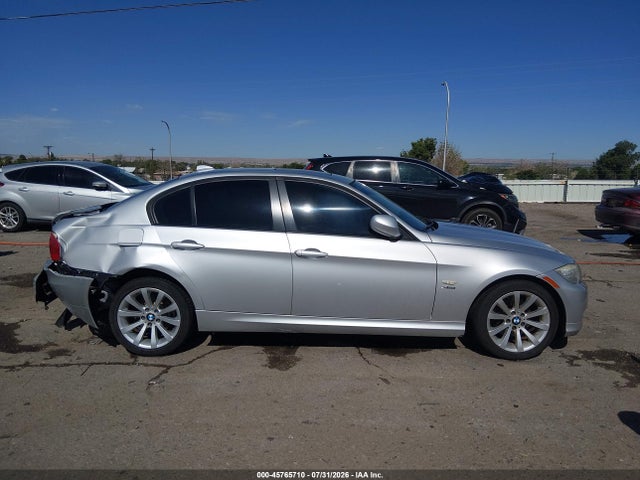 2011 BMW 328I XDRIVE 照片 12