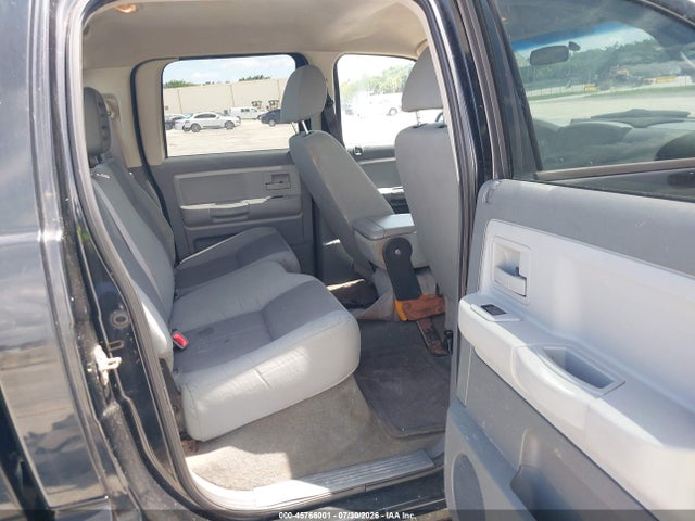 صورة 8 لـ 2005 Dodge DAKOTA SLT