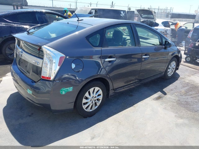 2012 Toyota PRIUS PLUG-IN 照片 4