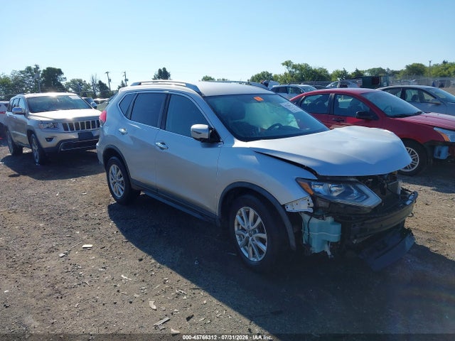 2017 NISSAN ROGUE SV
