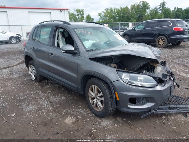 2015 VOLKSWAGEN TIGUAN S