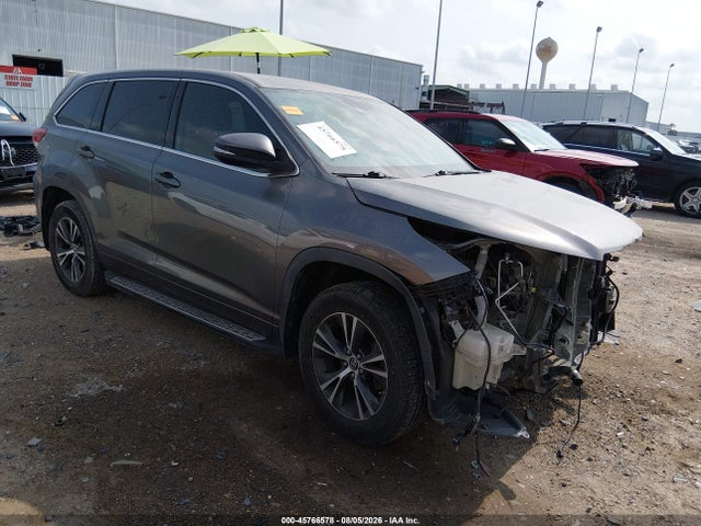 2018 TOYOTA HIGHLANDE LE PLUS