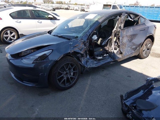 2023 TESLA MODEL 3 REAR-WHEEL DRIVE 2