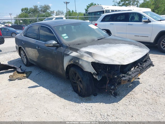 2018 VOLKSWAGEN PASSAT 2.0T SE