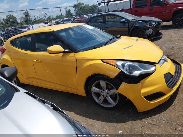 صورة 14 لـ 2015 Hyundai VELOSTER