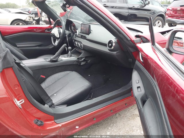 صورة 5 لـ 2021 Mazda MX-5 MIATA RF GRAND TOURING