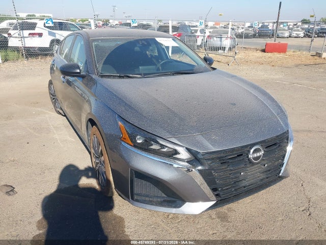 صورة 1 لـ 2025 Nissan ALTIMA SV FWD