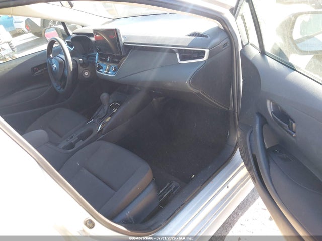 صورة 5 لـ 2025 Toyota COROLLA LE