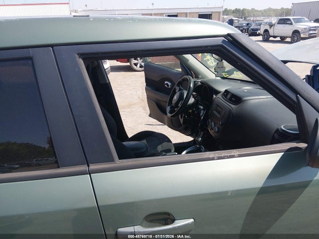 2014 KIA SOUL photo 6