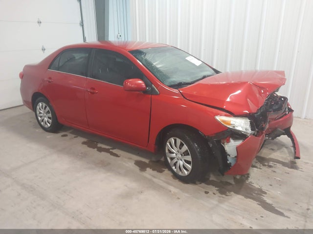 2013 TOYOTA COROLLA LE
