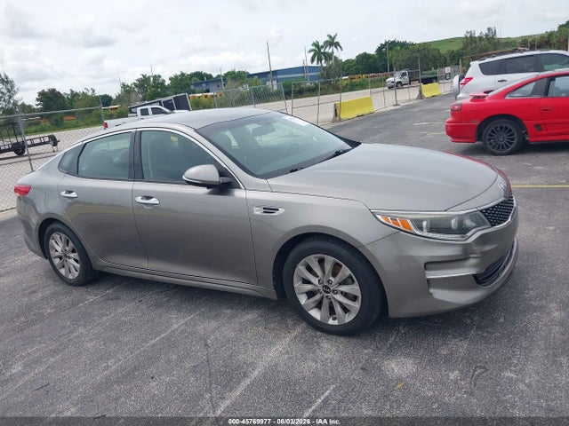 2017 KIA OPTIMA EX — миниатюра 17