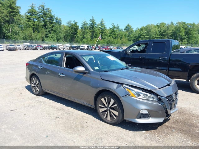 2021 NISSAN ALTIMA SV FWD