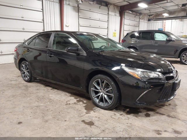 2015 TOYOTA CAMRY XSE