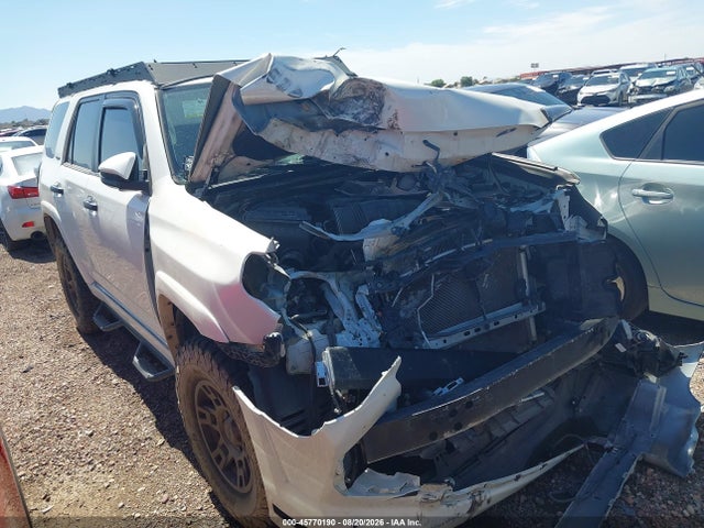 2016 TOYOTA 4RUNNER LIMITED