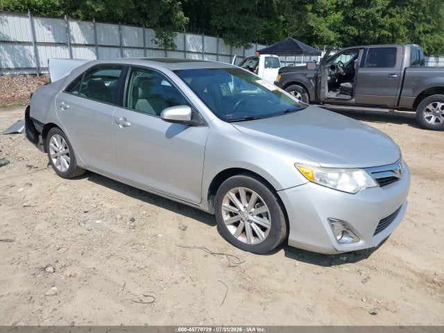 2012 TOYOTA CAMRY XLE