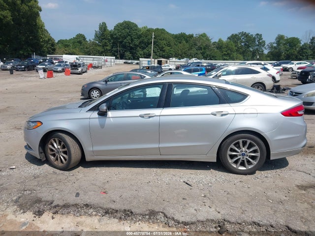 2017 FORD FUSION SE 14