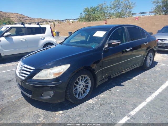 2011 Hyundai GENESIS 3.8 照片 2