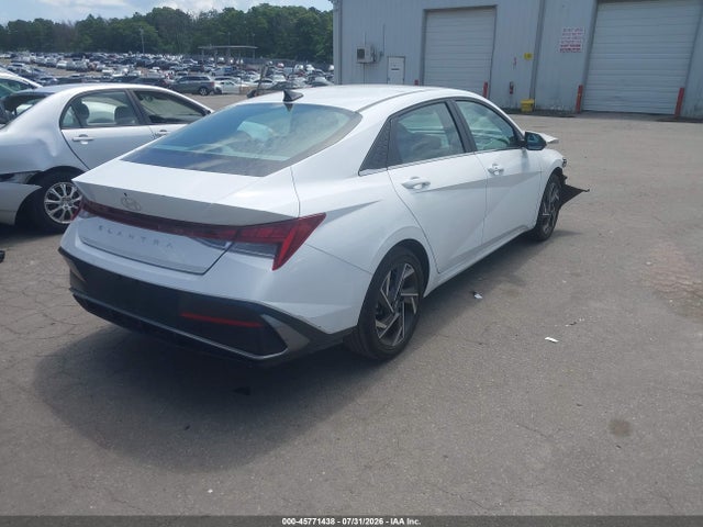 2025 Hyundai ELANTRA SEL CONVENIENCE 照片 4