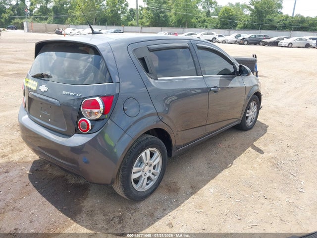 2013 Chevrolet SONIC LT AUTO 照片 4