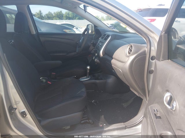2014 Nissan VERSA 1.6 SV — фото 5