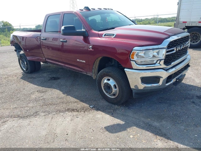 2022 RAM 3500 TRADESMAN 4X4 8' BOX