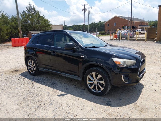 2013 MITSUBISHI OUTLANDER LE