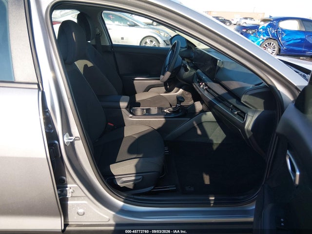 2026 KIA K4 LXS 5