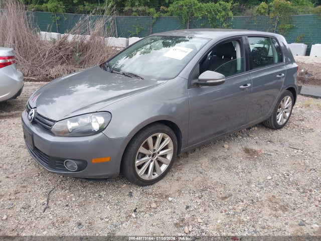 صورة 2 لـ 2014 Volkswagen GOLF 2.0L TDI